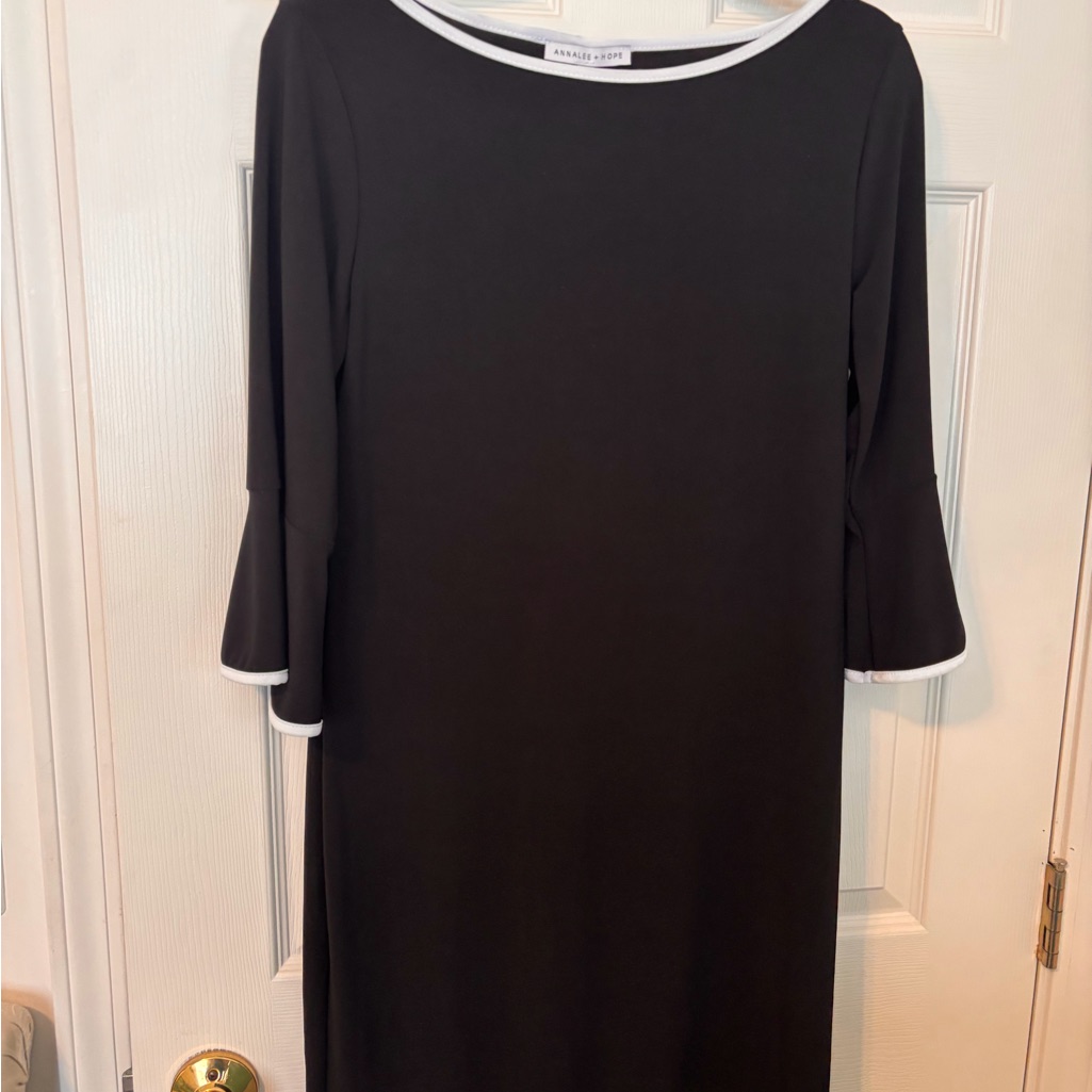 Annalee + Hope Black Dress With White Accents Bell Sleeves Size